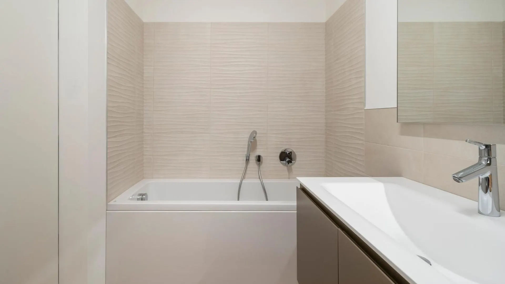 Apartamento Asia Comfort Suite Battaglia Appartamenti Milán Italia